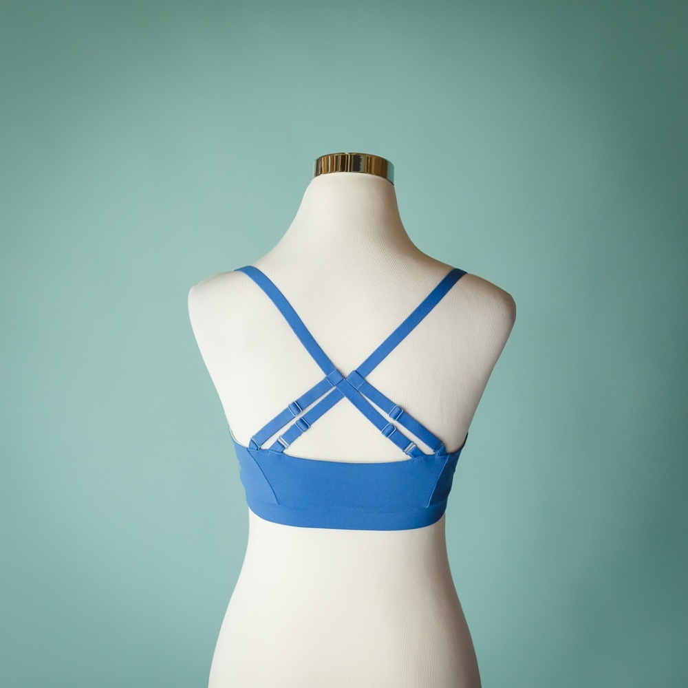 Fabletics S Blue Doon Active Strappy Sports Bra - Picture 3 of 5